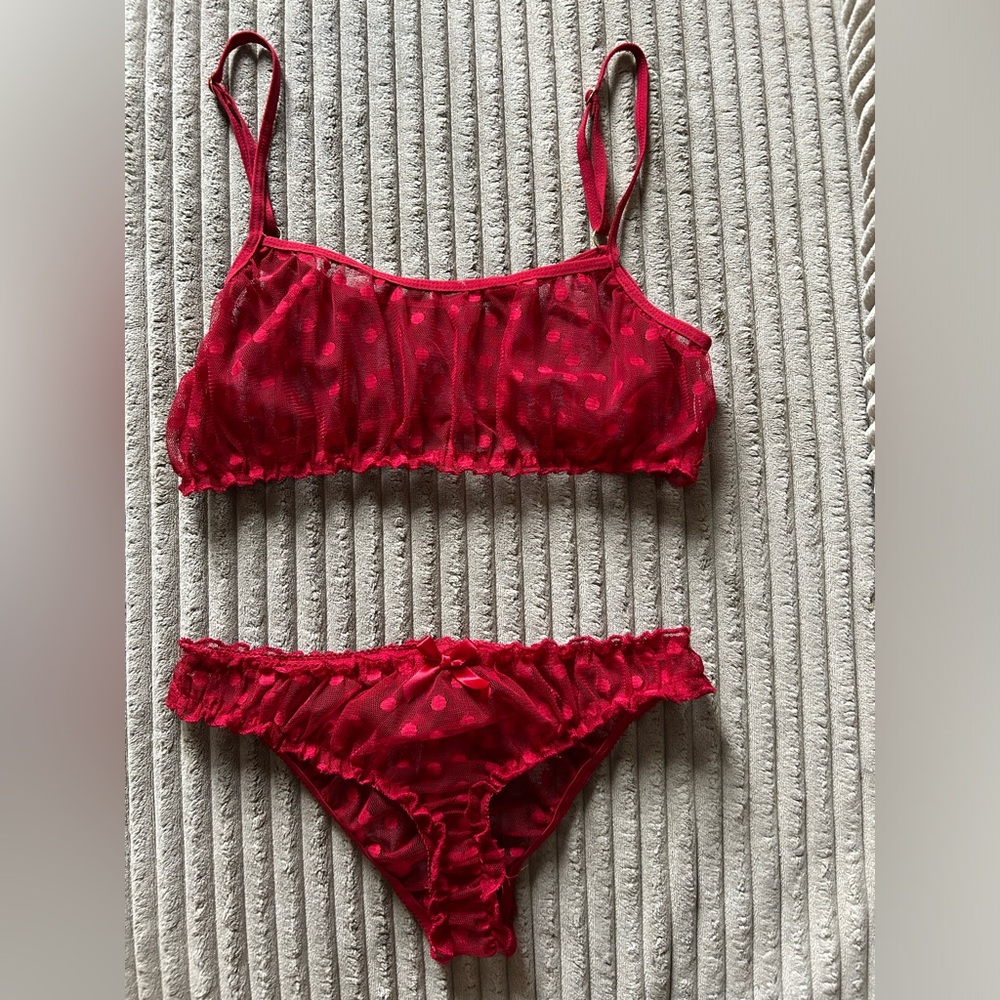 Sleep underwear, red color,,, super sexy 💕